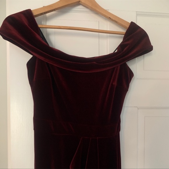 WORN ONCE — BHLDN Edison Velvet Dress Size 2 - Picture 5 of 7
